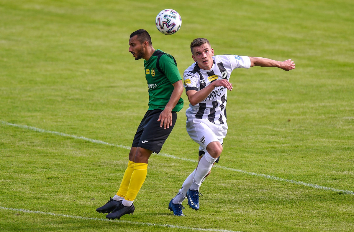 Fortuna I Liga Sandecja Nowy S Cz Pokona A Gks Jastrz Bie