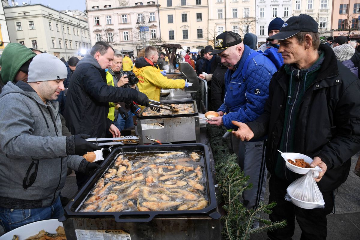 Krak W Wigilia Dla Bezdomnych I Potrzebuj Cych Bez Przedstawiciela