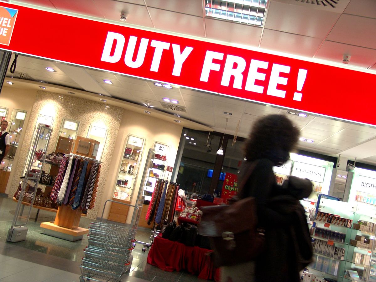 Przysz O Duty Free Tak Zmieni Si Sklepy Na Lotniskach Money Pl