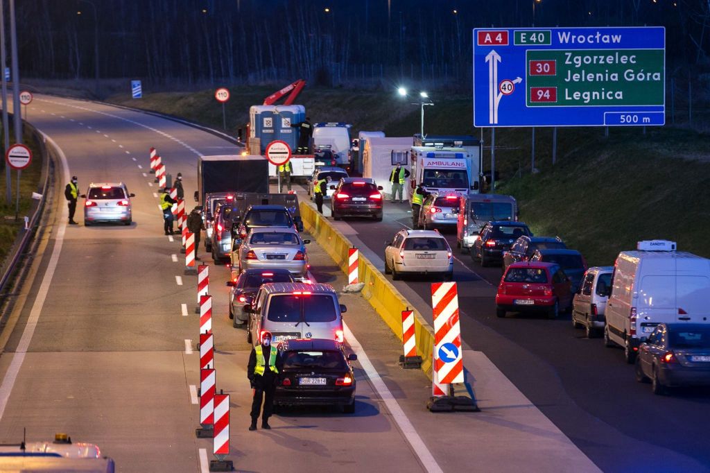 Otwarcie granic Gdzie można pojechać i nie trzeba odbywać kwarantanny