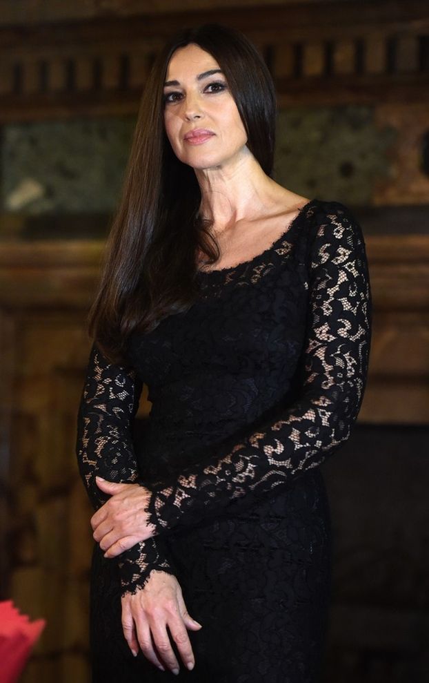 Pi Kna Monica Bellucci Na Spotkaniu W Ambasadzie Zdj Cia Pudelek