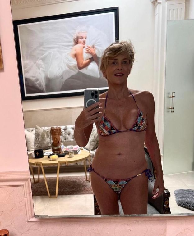 Letnia Sharon Stone Zachwyca Figur W Dwucz Ciowym Bikini Zawsze