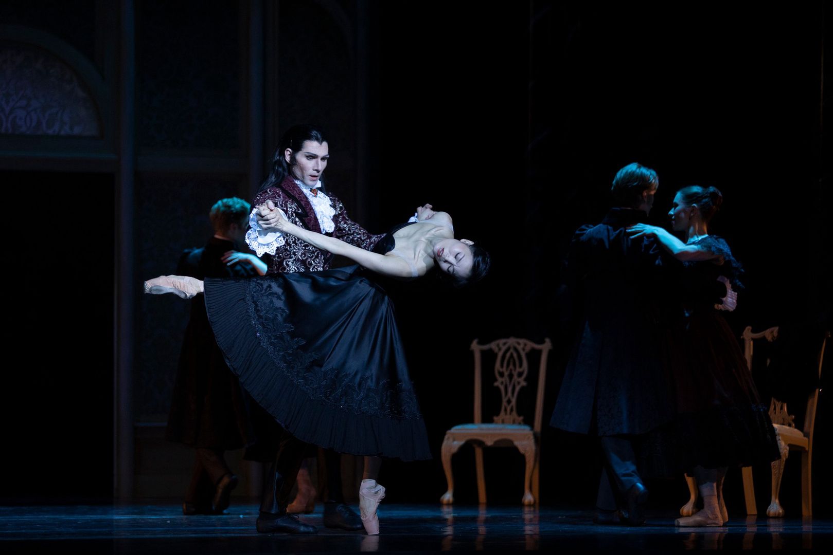 Dracula W Operze Narodowej Zjawiskowy Balet Z Muzyk Z A Cuckiego