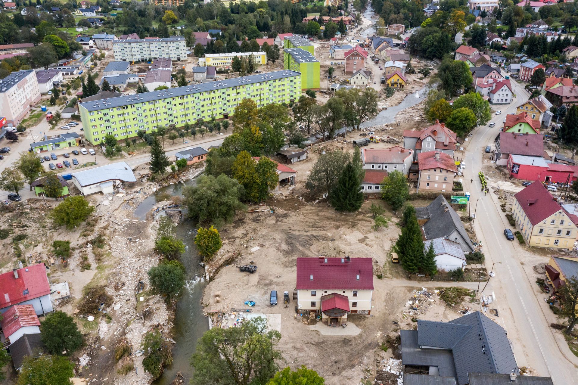 Zus Wyp Aci Mln Z Rodki Trafi Y Ju Na Konta O