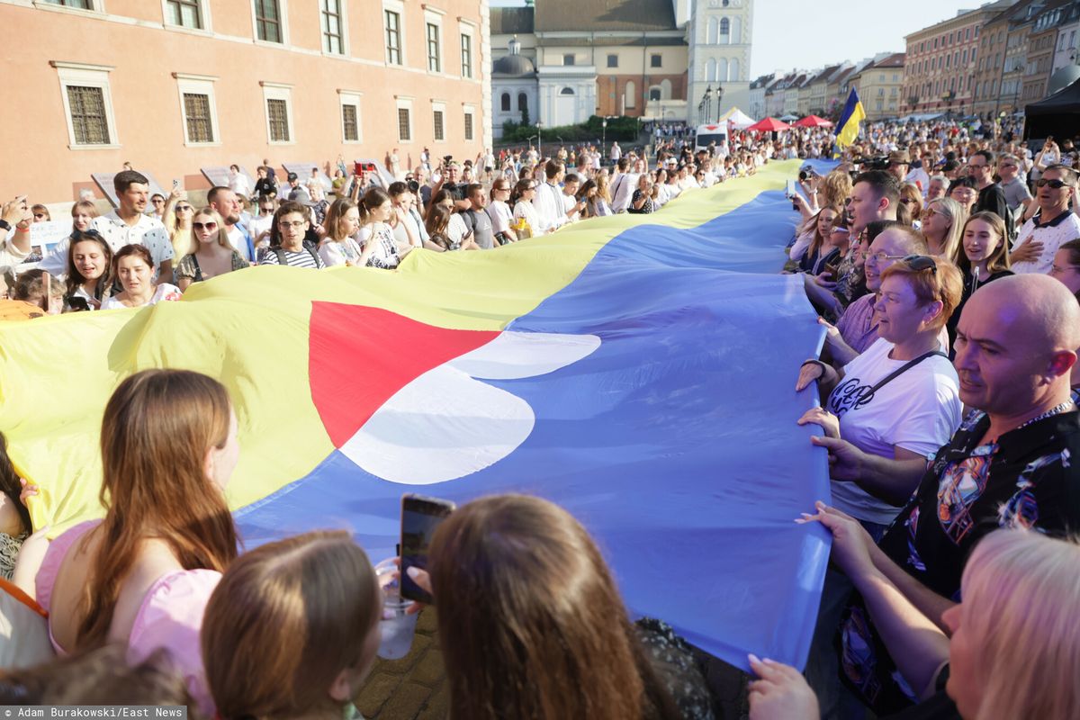 Napi Cie Na Linii Kij W Warszawa Pope Niono Straszliwy B D Wp