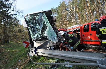 Wypadek Autokaru W Zachodniopomorskiem Wp Wiadomo Ci