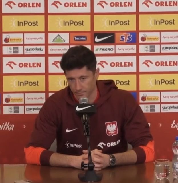 Robert Lewandowski Z Apa Si Za G Ow Wystarczy O Jedno Pytanie Pudelek