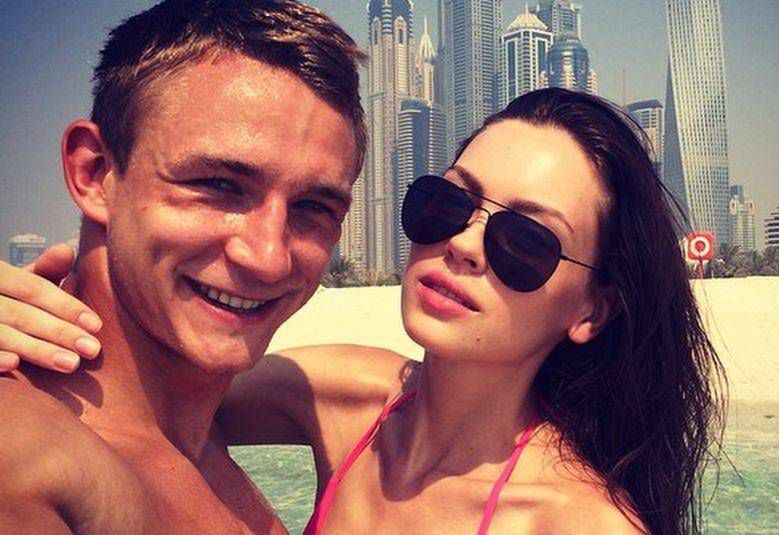 Edyta Zając i Jakub Rzeźniczak na wakacjach w Dubaju. Każdy by chciał być na ich miejscu, a oni… narzekają