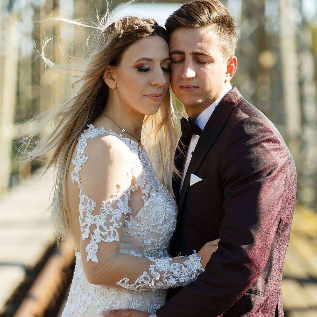 Małgosia i Paweł z programu Rolnik szuka żony pokazali nowe zdjęcia ślubne