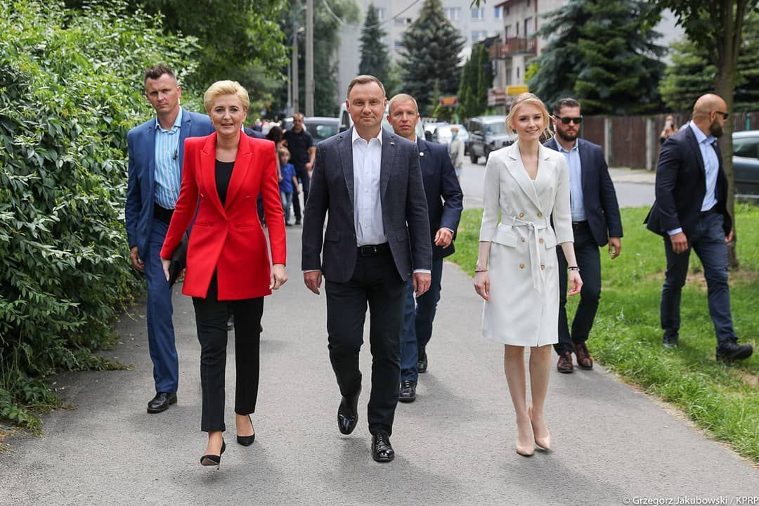 Andrzej, Agata i Kinga  Duda - Wybory prezydenckie 2020