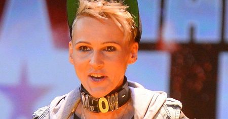 Agnieszka Chylińska skradła show na jesiennej ramówce TVN 2016. Tym, co na siebie założyła, przebiła inne gwiazdy [ZDJĘCIA]