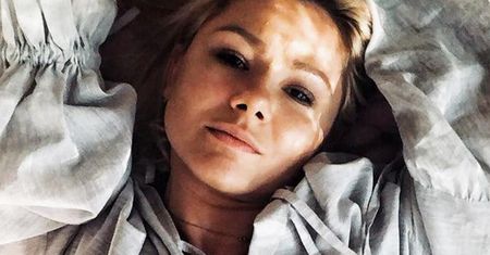 Anna Karwan jest chora: "Leżę unieruchomiona w łóżku. Testy na covid-19 negatywne". Sytuacja jest poważna
