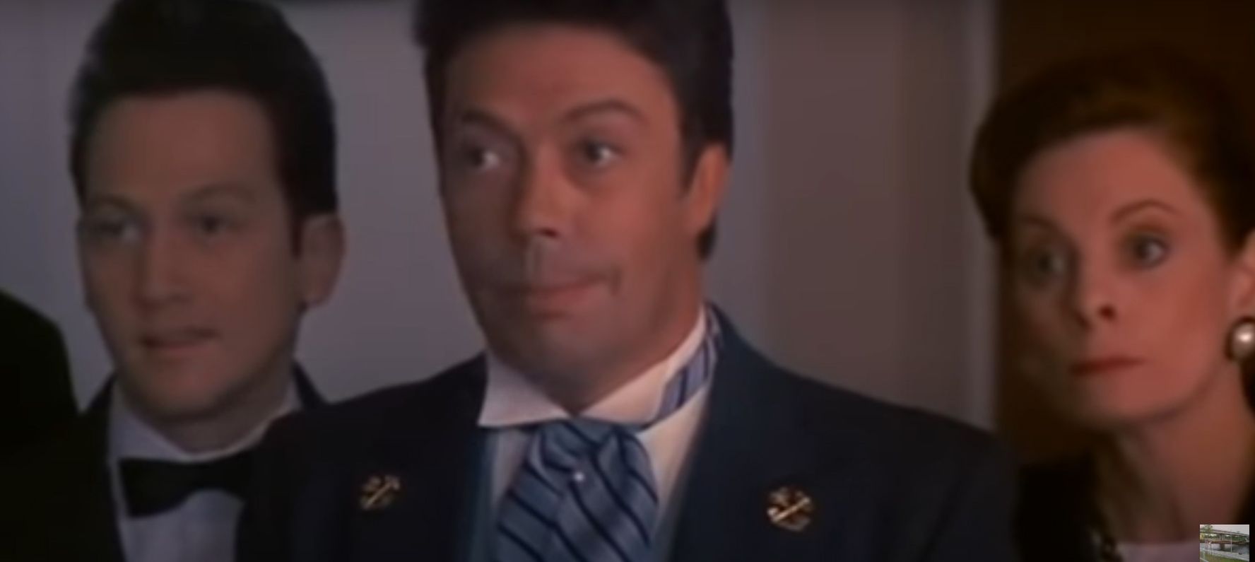 Tim Curry w filmie Kevin sam w Nowym Jorku