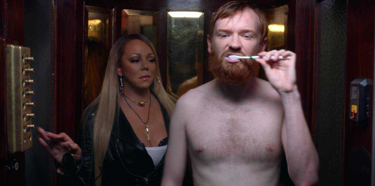 Mariah Carey w reklamie Hostelworld