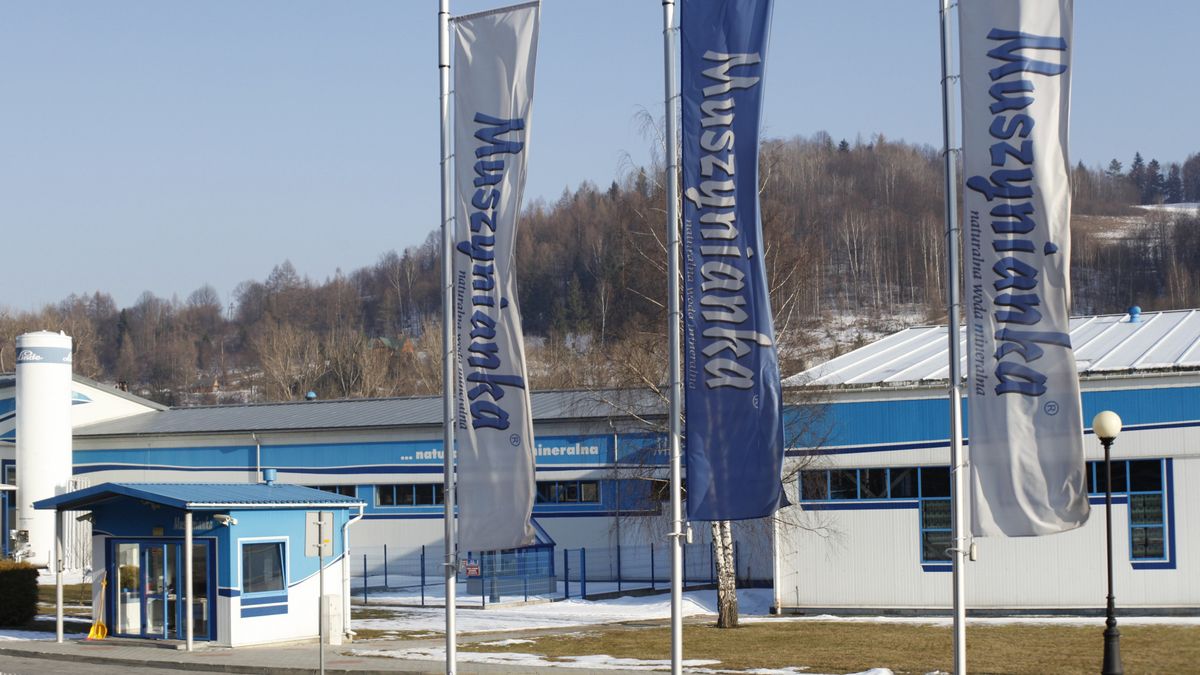 Wytwórnia wody mineralnej "Muszynianka".