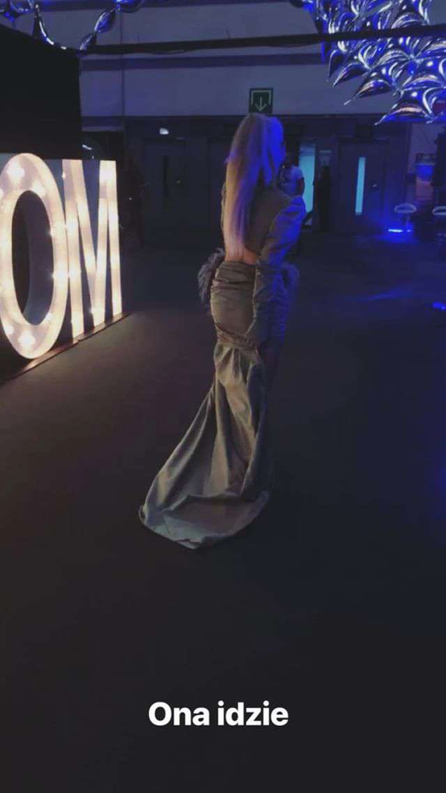 Margaret przed wejściem na czerwony dywan MTV EMA 2018