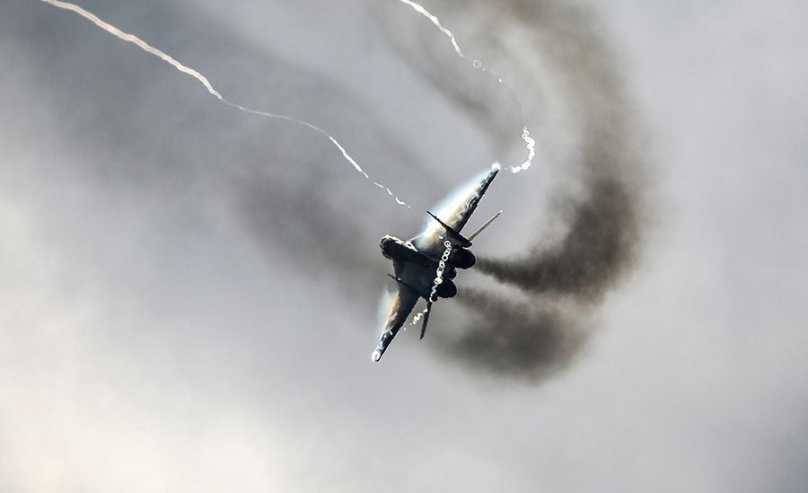 Pilot MiG-a po lądowaniu zemdlał i trafił do szpitala. Po pół roku wciąż nie wrócił do służby