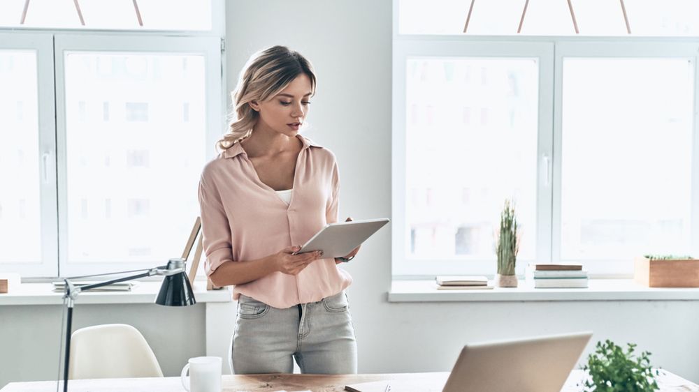 Smart casual damski - stylowy dress code