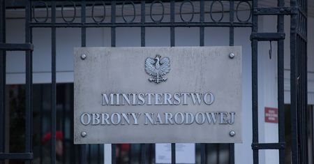 MON tłumaczy obecność Jana Kudrelki w centrali SKW. To była praca doraźna na umowie-zleceniu