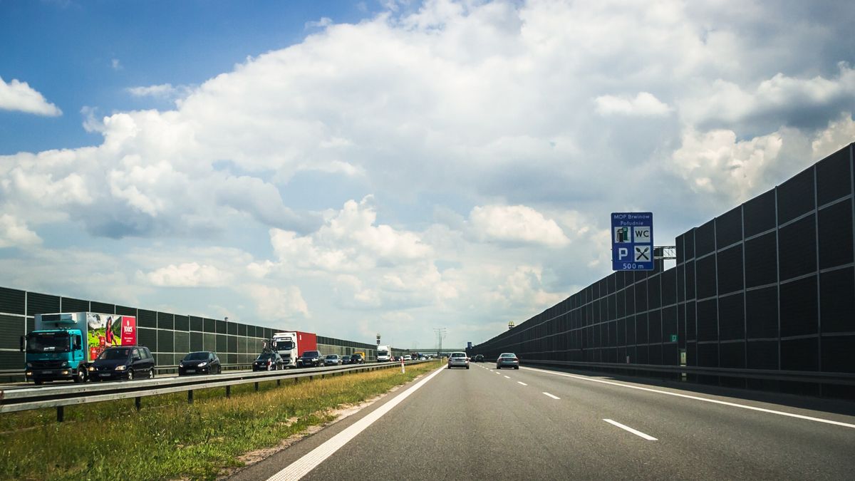 Ma powstać więcej MOP-ów. Teraz kierowcy skarżą się na brak toalet