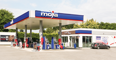 Moya otwiera kolejne stacje