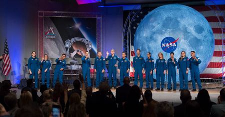 NASA szuka chętnych do lotu na Księżyc i Marsa. Przygoda życia i nieziemskie zarobki