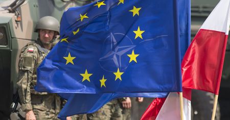 Śmierć Kasema Sulejmaniego. Polska zawiesza działania szkoleniowe w Iraku. Misja NATO trwa