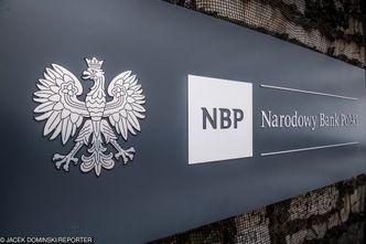 Zarobki w NBP: udostępniono wstępne informacje o wysokości wynagrodzeń w 2018 r.