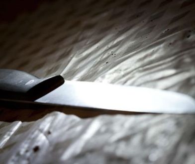 Toruń: Pijany mężczyzna ugodził nożem swoją krewną podczas kłótni. Kobieta nie żyje