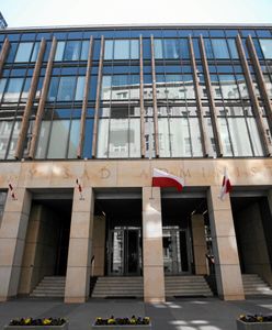 Przełomowy wyrok NSA. Dziecko może mieć dwie matki w akcie urodzenia