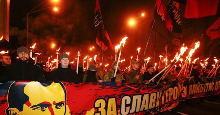 Ukrainiec zatrzymany za banderowski symbol na aucie. Policję wezwał mieszkaniec Przemyśla