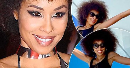 Półnaga Omenaa Mensah zafundowała ukochanemu ognistą sesję na Bahamach! Takich gorących zdjęć nie ma nawet Naomi Campbell!