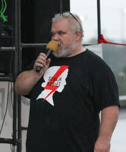 Napad przed Sejmem. Pobili mężczyznę i ukradli pieniądze