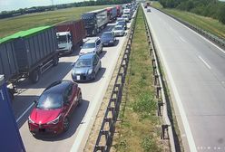 Kolizja z udziałem ciężarówek na A4. Spore utrudnienia