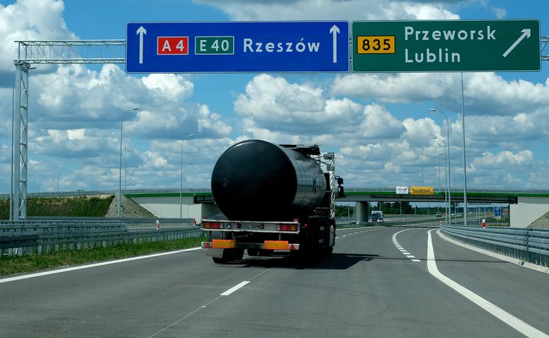 Oddany do użytku odcinek autostrady A4 między węzłem Rzeszów Wschód i węzłem Jarosław Zachód