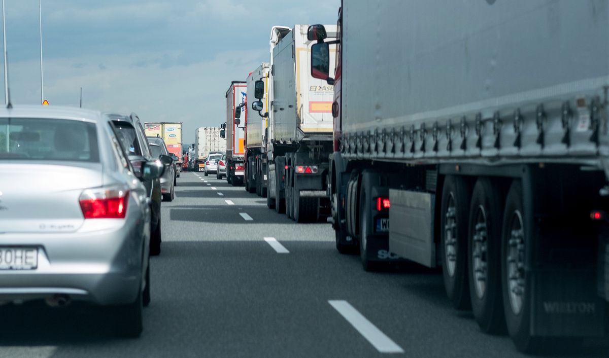 Na autostradzie A4 w rejonie Mysłowic zapadła się jezdnia