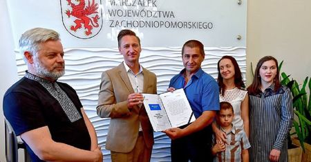 Ratował ludzi po katastrofie na A6. Ukrainiec żali się, że wciąż nie dostał obywatelstwa