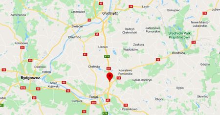 Pościg i dachowanie na A1 pod Toruniem. Uszkodzone radiowozy