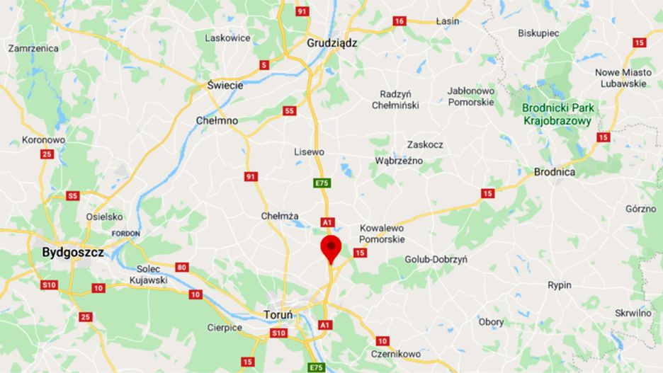 Pościg i dachowanie na A1 pod Toruniem. Uszkodzone radiowozy