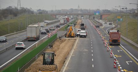 Prace nad rozszerzeniem obwodnicy Poznania. Oto, do czego są zdolni kierowcy. Rzeczniczka: Marginalne zdarzenia