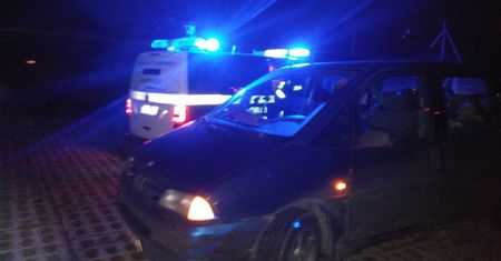 Auto pędziło po autostradzie A2. Problem w tym, że jechało pod prąd. To jednak nie wszystko
