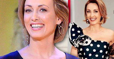Anna Kalczyńska z trójką wystrojonych dzieci na okładce magazynu! Wygląda jak ich starsza siostra!