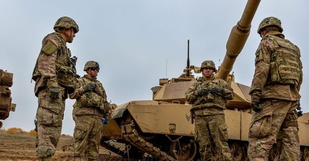 Gdzie wybudować Fort Trump? "Polsko-amerykańskie przeciąganie liny. Dwa miasta w grze" [NEWS]