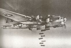 Wrak bombowca B-17 odnaleziony w Belgii. To legendarny samolot nazywany "Latającą Fortecą"