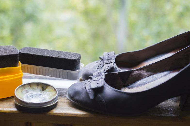 Czyszczenie butów zależy od materiału, z którego są zrobione
