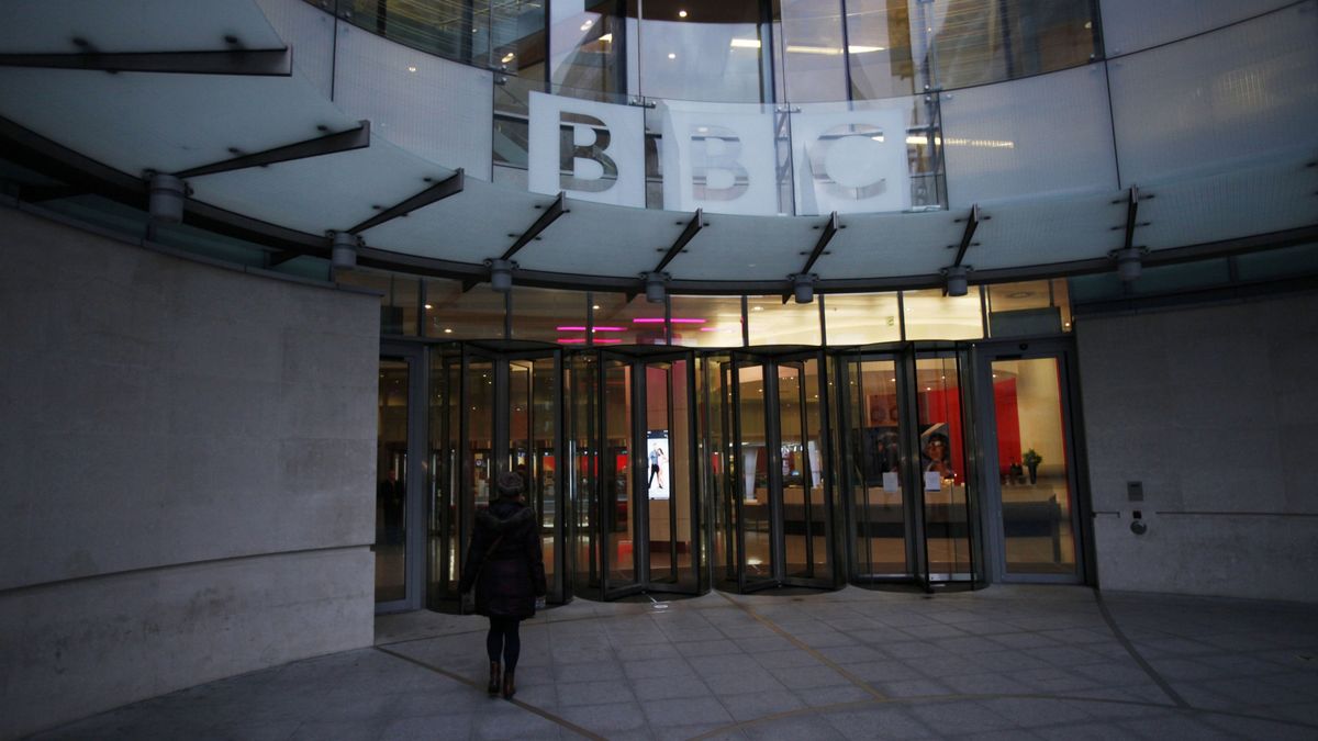 Komputer zamiast dziennikarzy napisał dla BBC artykuły dot. brytyjskich wyborów