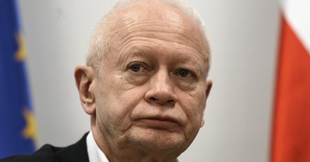 Zaskoczenie. Większość Polaków popiera rezolucję ws. Polski. Sondaż dla WP