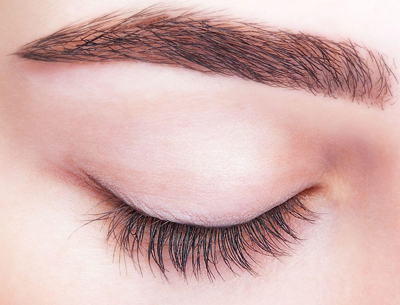 Makijaż permanentny brwi metodą microblading - cena i efekty