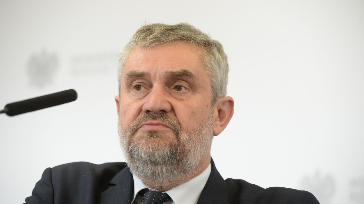 Minister Ardanowski uważa, że produkcja cydru jest "przedłużeniem działalności rolnej".