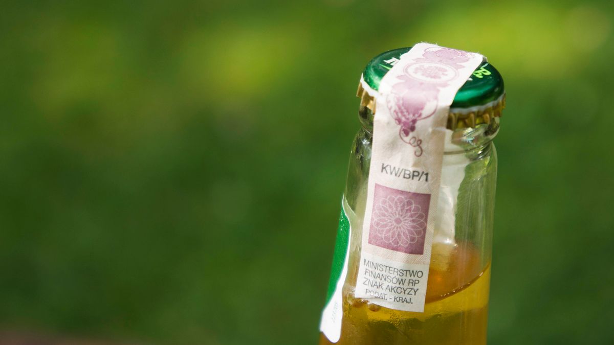 Sprzedaż cydru leci na łeb na szyję. Polacy odwrócili się od jabłkowego napoju